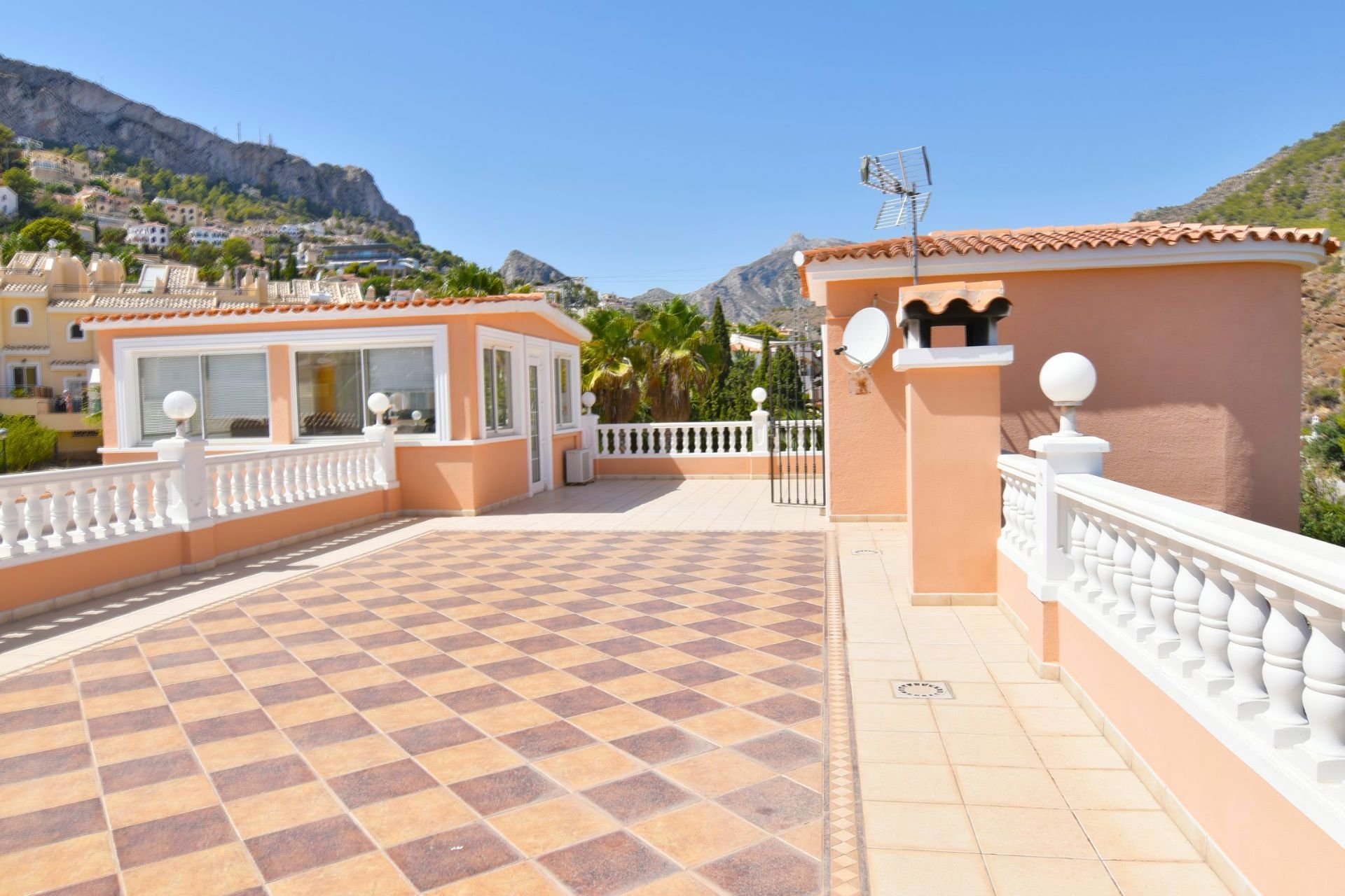 Revente - Villa indépendante - Calpe - Urbanización