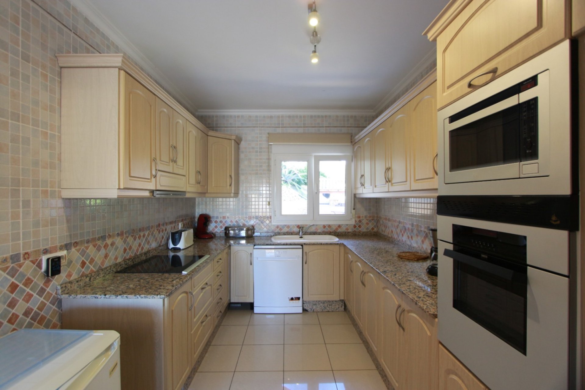 Revente - Villa indépendante - Calpe - Urbanización