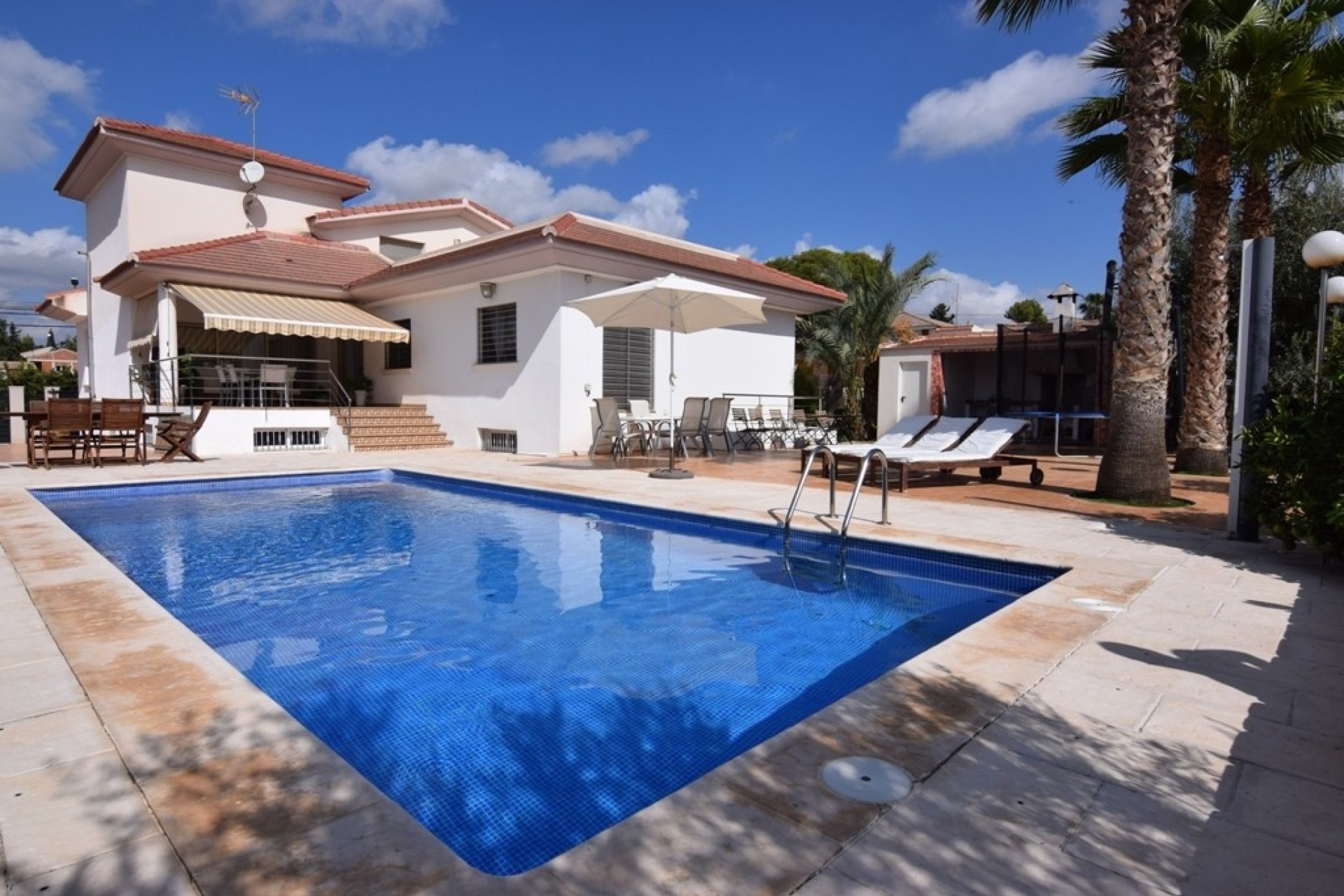 Revente - Villa indépendante - La Alcayna