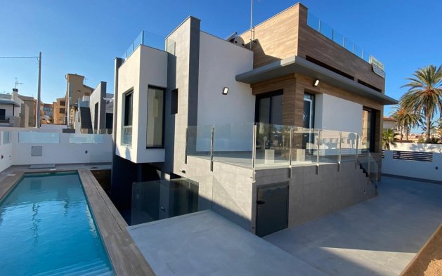 Villa indépendante - Nouvelle construction - Torrevieja - Torrevieja