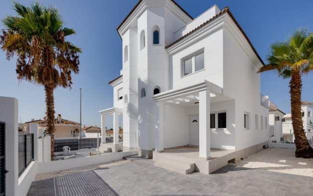 Villa independiente - Obra nueva - San Fulgencio - San Fulgencio