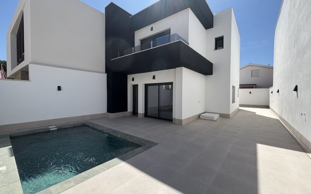 New Build - Independent Villa - Heredades