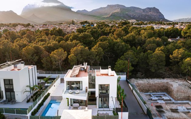 New Build - Independent Villa - La Nucía