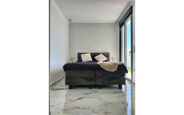 New Build - Independent Villa - Pilar de la Horadada