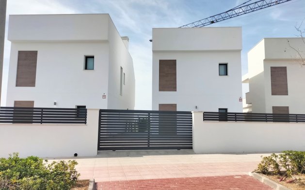 New Build - Independent Villa - Pilar de la Horadada