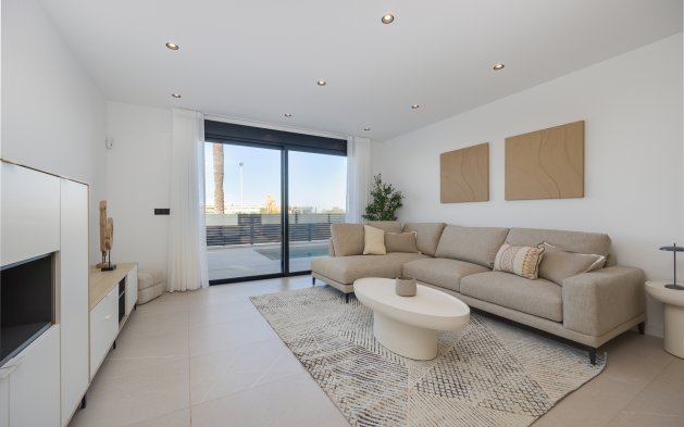 New Build - Independent Villa - Torrevieja