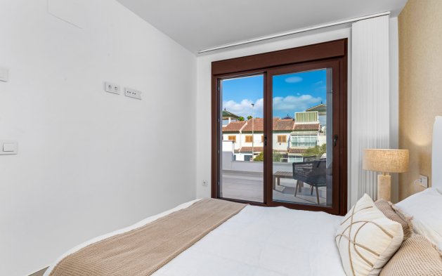 New Build - Independent Villa - Pilar de la Horadada