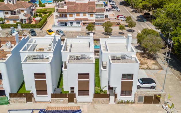 New Build - Independent Villa - Pilar de la Horadada