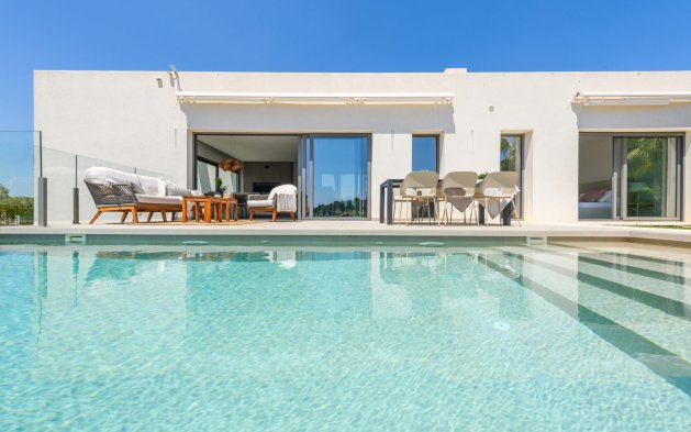 New Build - Independent Villa - Las Colinas Golf
