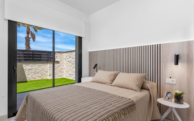 New Build - Independent Villa - La Finca Golf