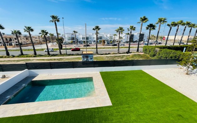 New Build - Independent Villa - Torrevieja
