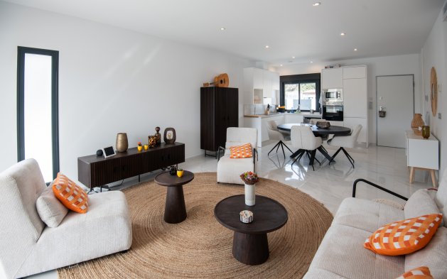 New Build - Independent Villa - Pinar de Campoverde