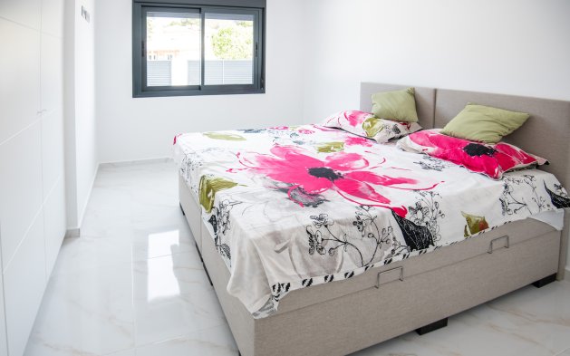 New Build - Independent Villa - Pinar de Campoverde