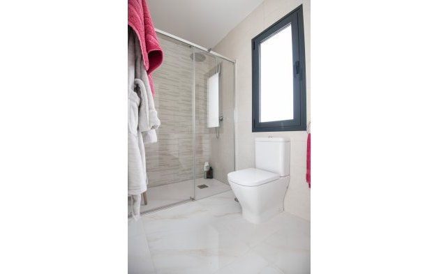 New Build - Independent Villa - Pinar de Campoverde