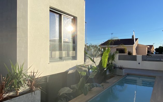 New Build - Independent Villa - La Mata