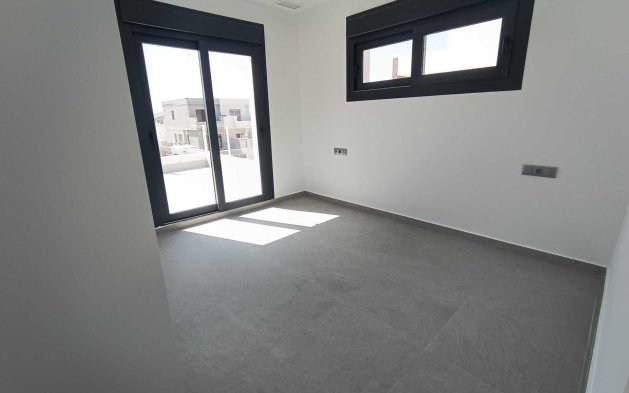 New Build - Independent Villa - Daya Nueva