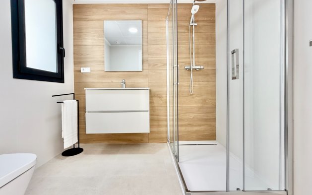 New Build - Ground floor Apartment - Cox