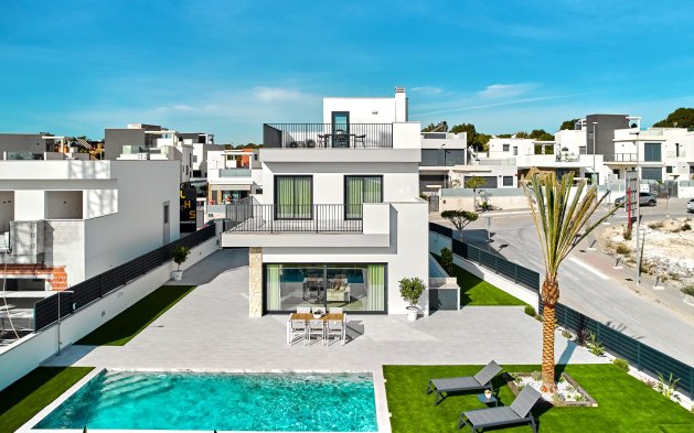 New Build - Independent Villa - San Miguel de Salinas