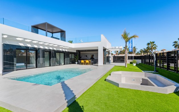 New Build - Independent Villa - La Finca Golf