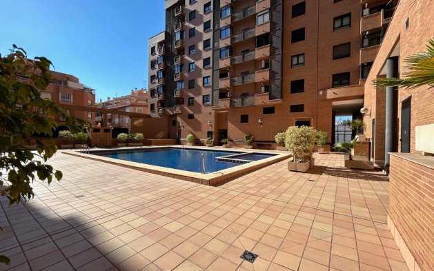 Obra nueva - Apartamento en planta baja - Alicante