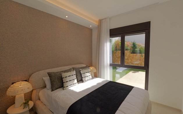 Obra nueva - Villa independiente - Rojales