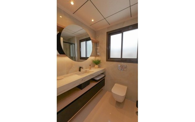 Obra nueva - Villa independiente - Rojales