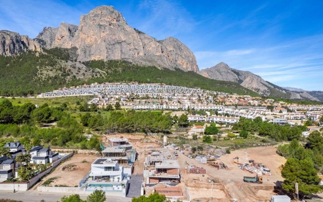 Nouvelle construction - Villa indépendante - Polop