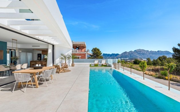 Nouvelle construction - Villa indépendante - Polop