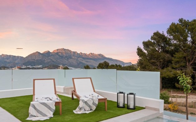 Nouvelle construction - Villa indépendante - Polop