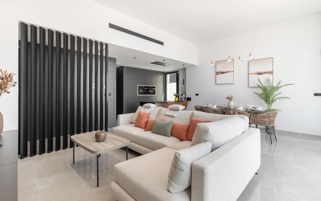 Obra nueva - Villa independiente - Torrevieja