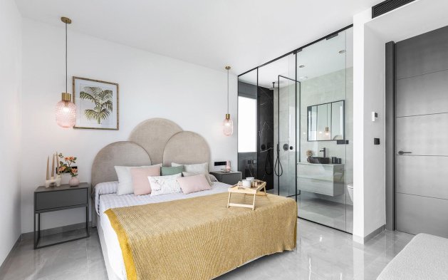 Obra nueva - Villa independiente - Torrevieja