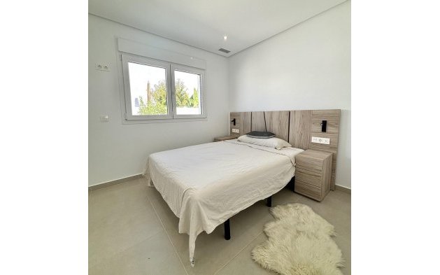 Nouvelle construction - Villa indépendante - Benijofar