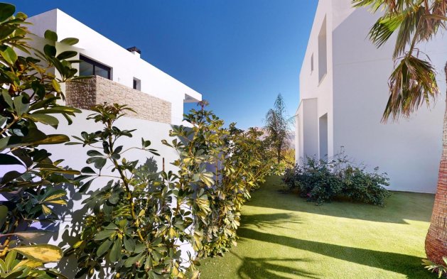 Obra nueva - Villa independiente - Polop