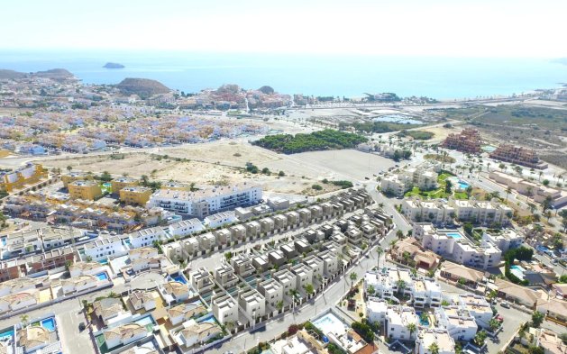 Obra nueva - Villa independiente - San Juan de los Terreros