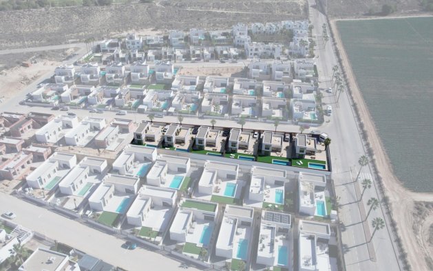 Obra nueva - Villa independiente - Algorfa