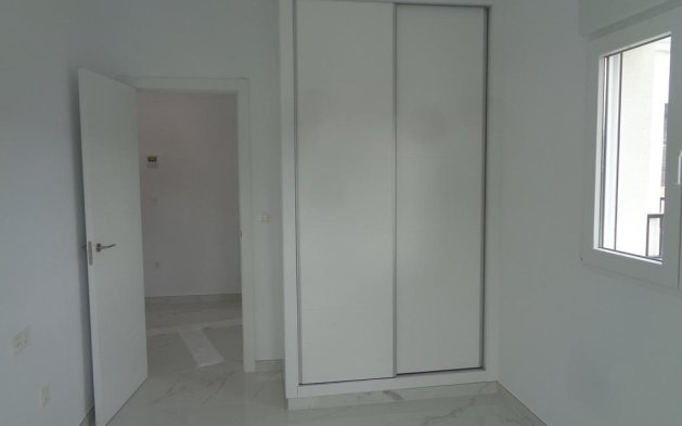 Obra nueva - Villa independiente - Pinoso