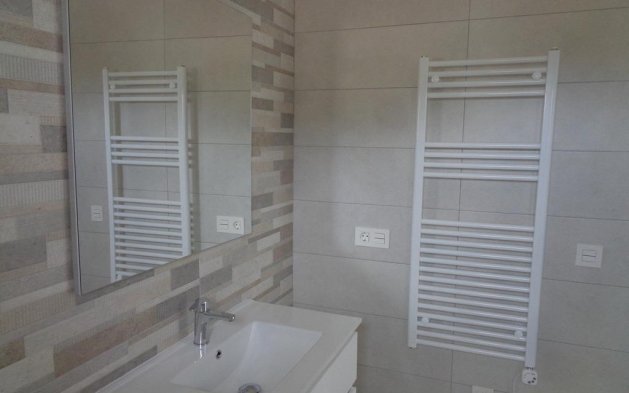 Obra nueva - Villa independiente - Pinoso