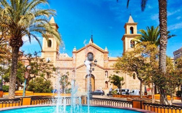 Obra nueva - Ático - Torrevieja