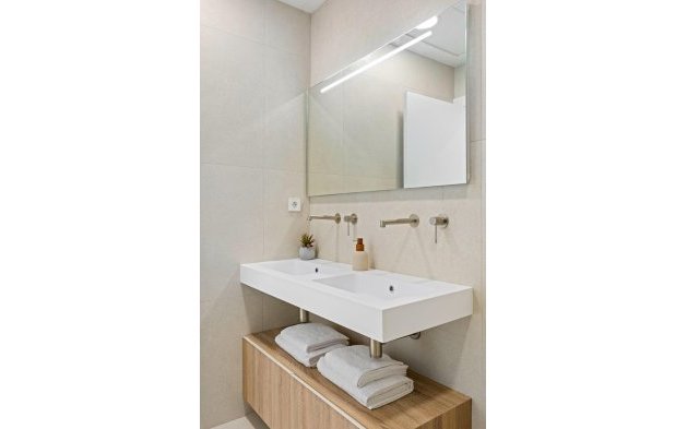 Obra nueva - Adosado - Los Alcázares