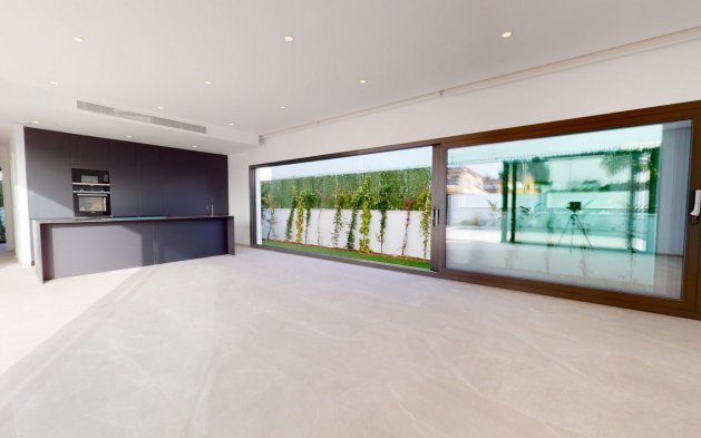 Obra nueva - Villa independiente - Los Alcázares