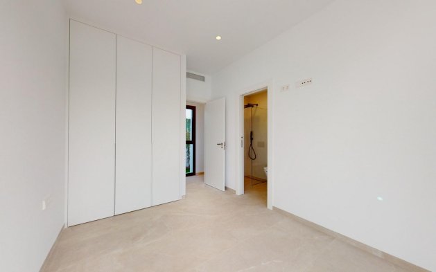 Obra nueva - Villa independiente - Los Alcázares