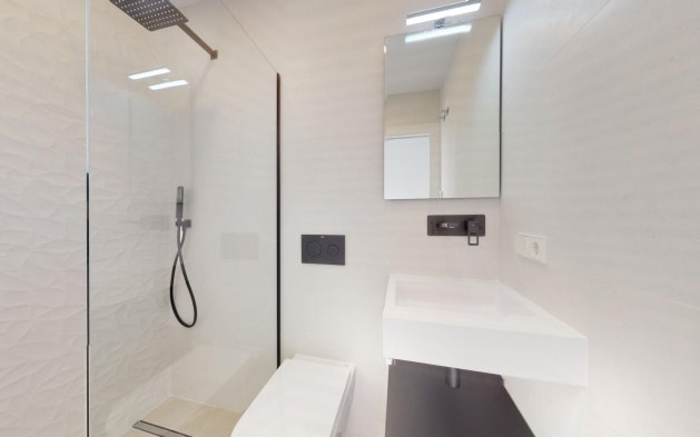 Obra nueva - Villa independiente - Los Alcázares