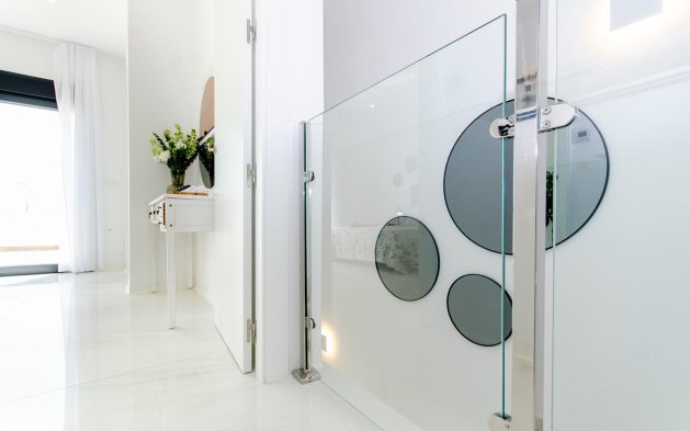 Obra nueva - Villa independiente - Orihuela