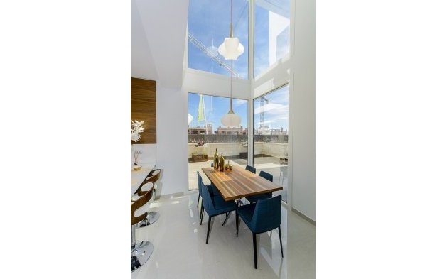 Nouvelle construction - Villa indépendante - Los Montesinos