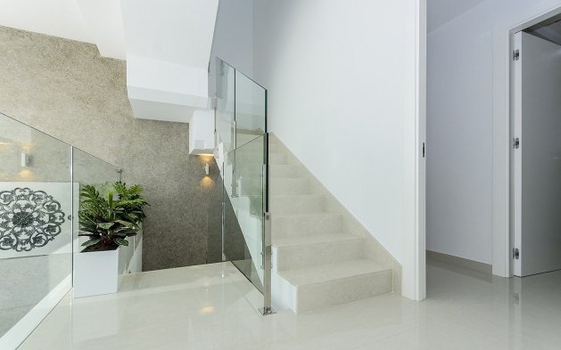 Nouvelle construction - Villa indépendante - Los Montesinos