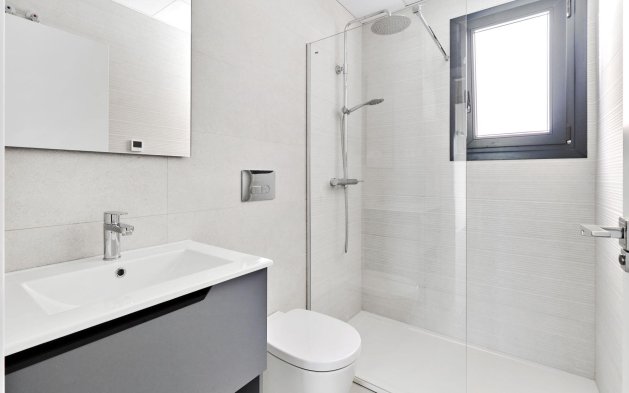 Obra nueva - Ático - Torrevieja