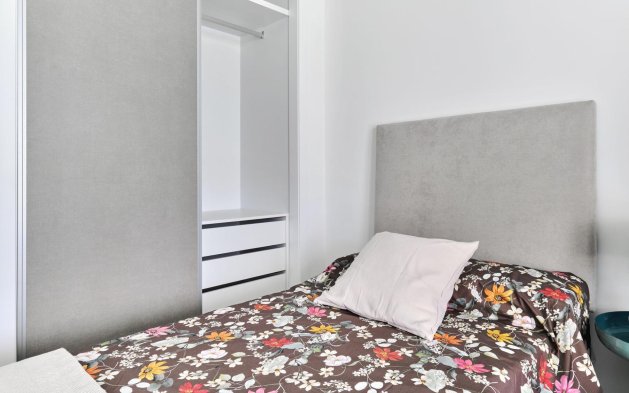 Obra nueva - Ático - Torrevieja