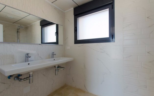 Nouvelle construction - Villa indépendante - Finestrat