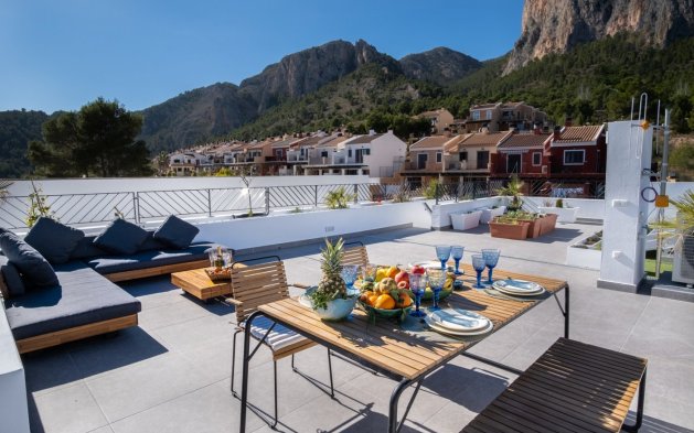 Nouvelle construction - Villa indépendante - Polop