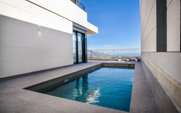 Nouvelle construction - Villa indépendante - Polop